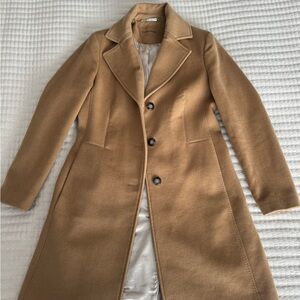 Tan Wool Coat - Size 6 - Like New